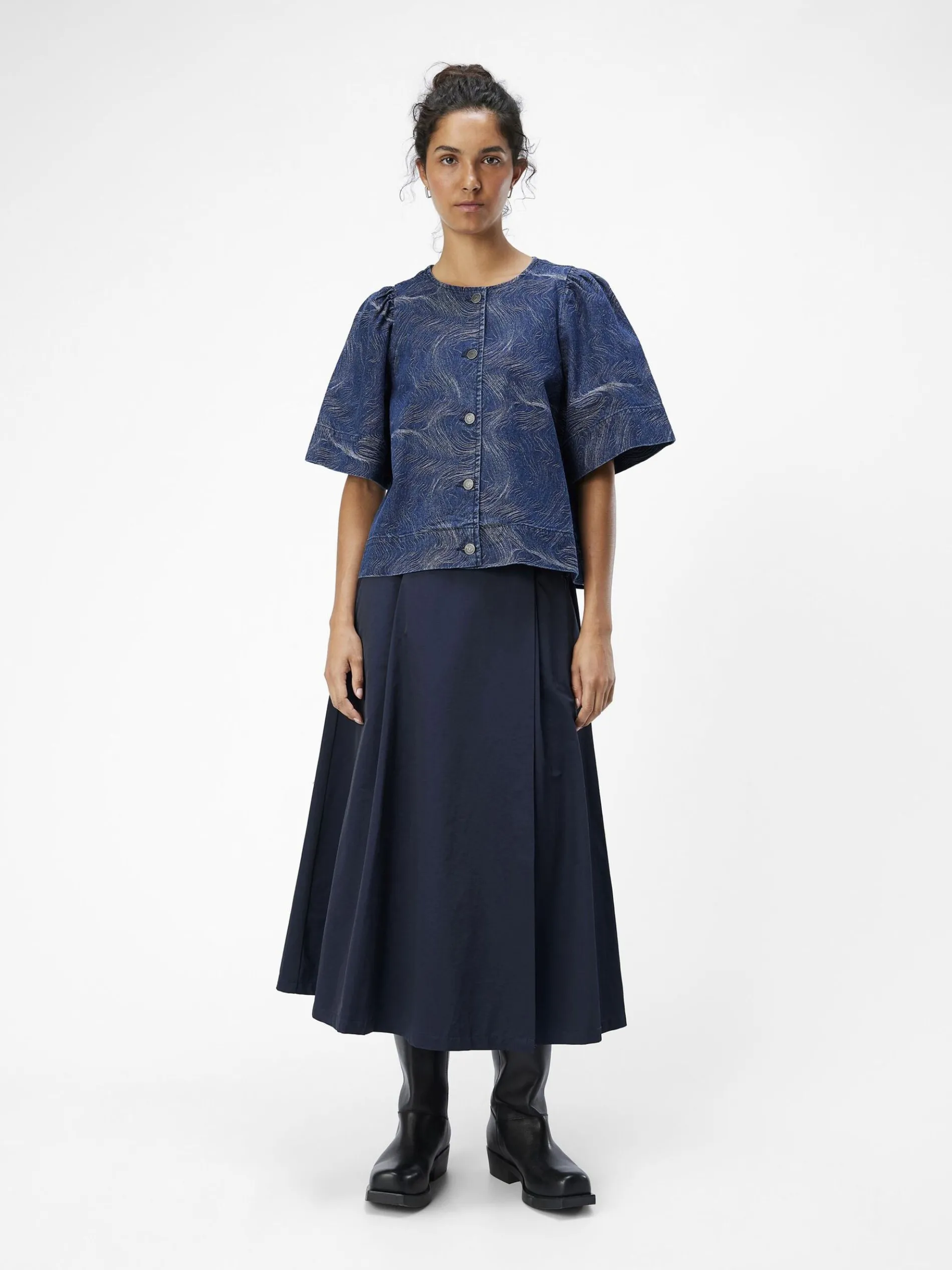 BEDRUKT SPIJKERBLOUSE