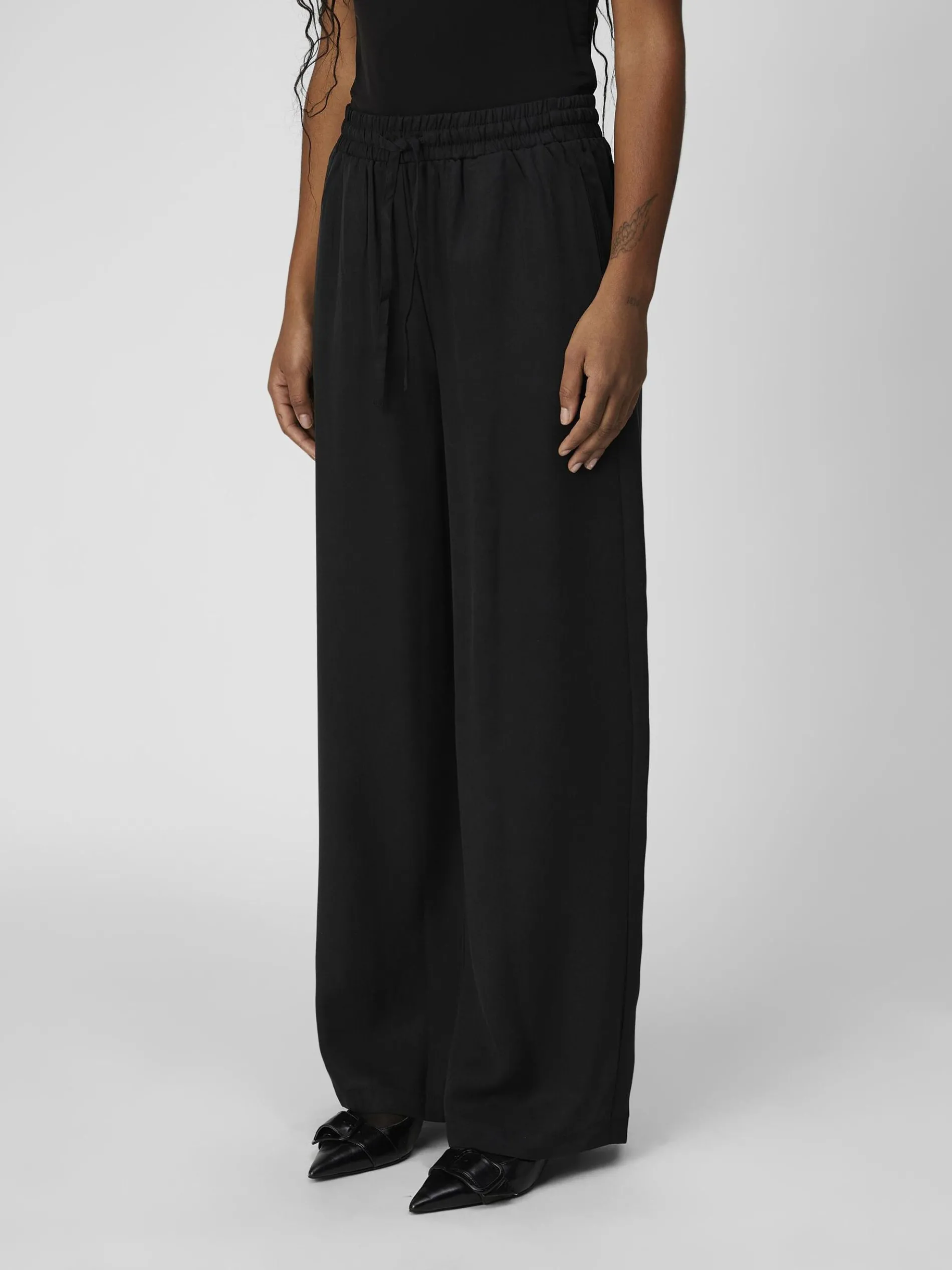 CASUAL WIDE LEG BROEK