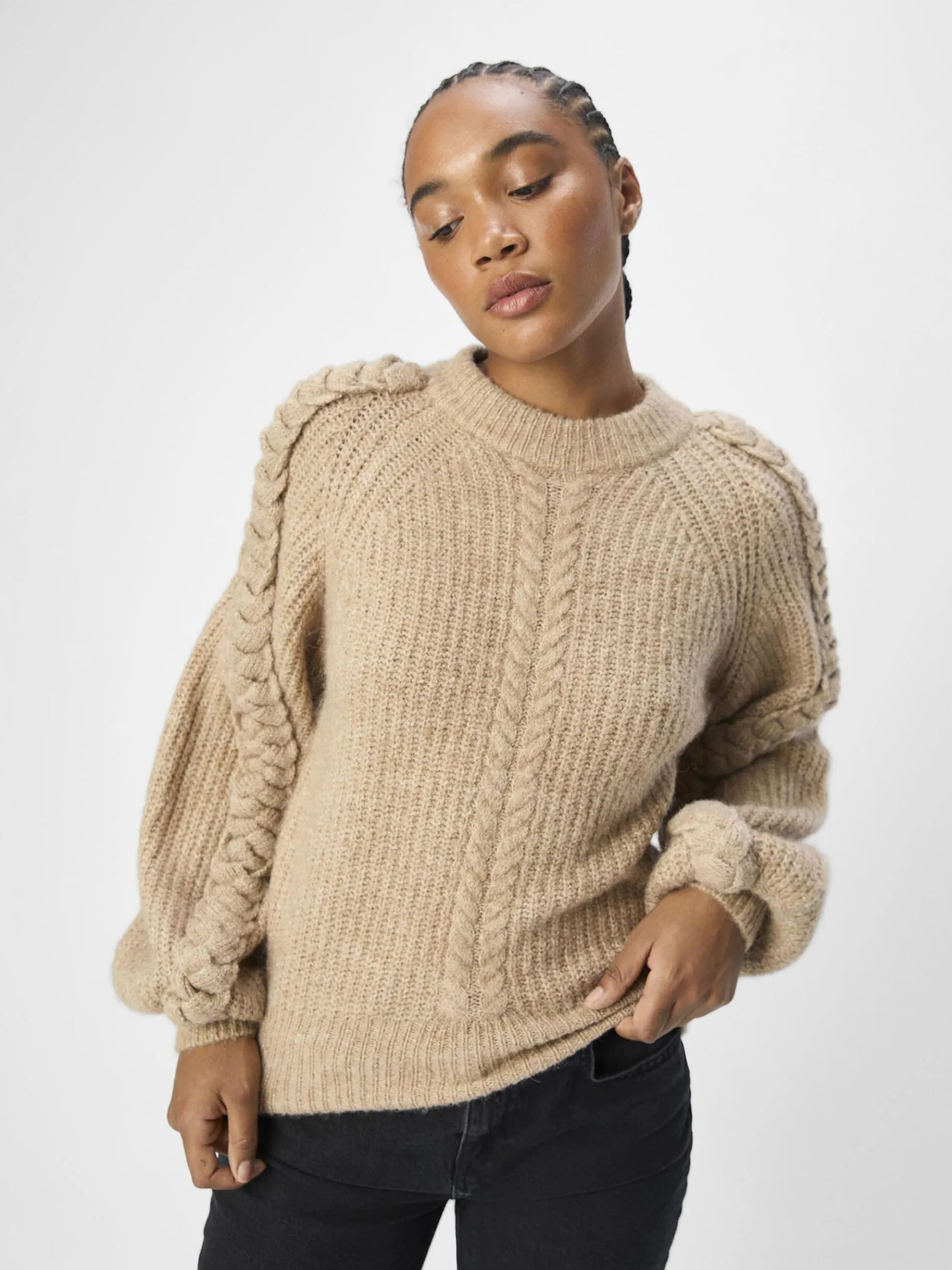 GEBREIDE KABELS SWEATER