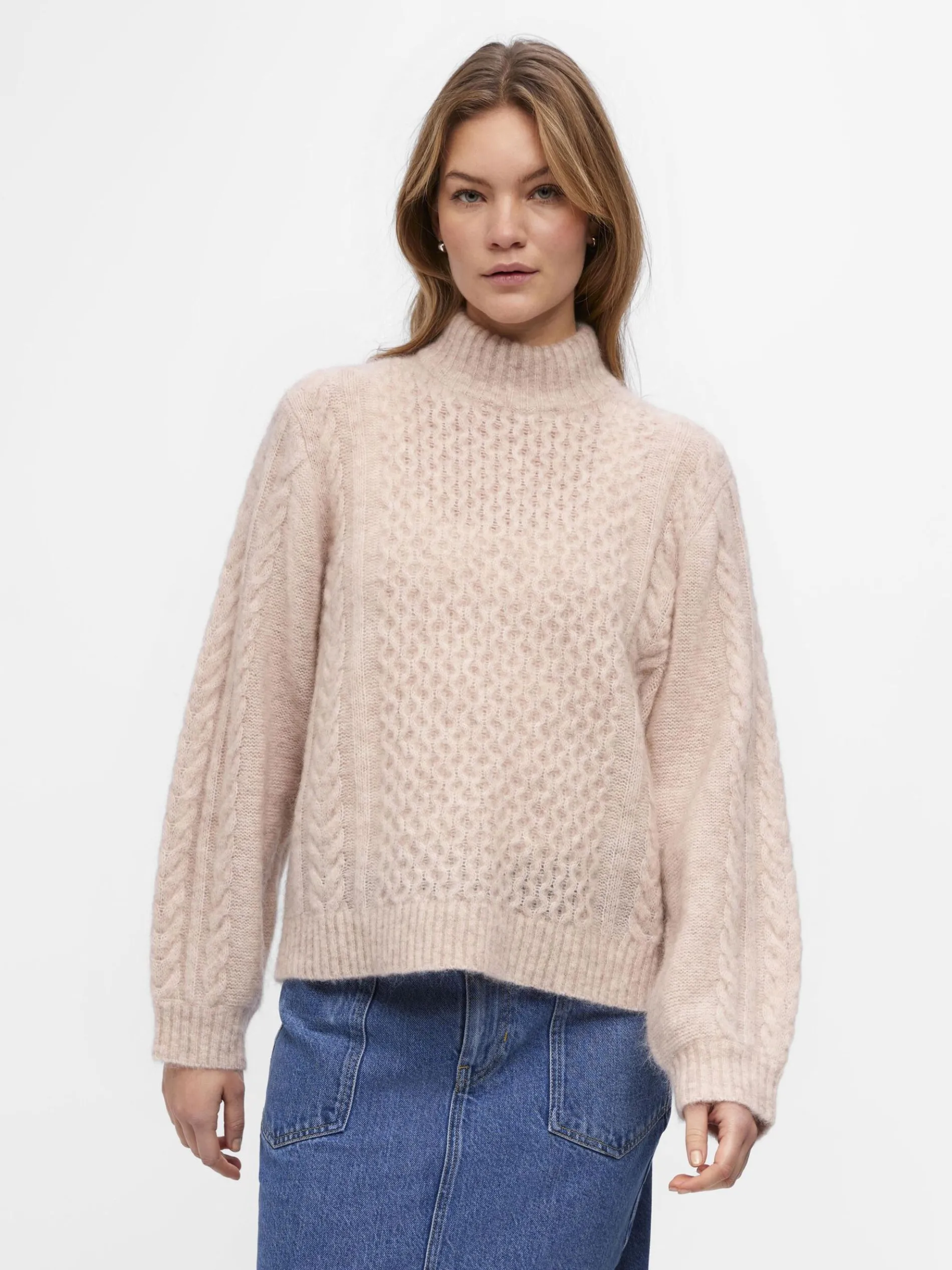 GEBREIDE KABELS SWEATER