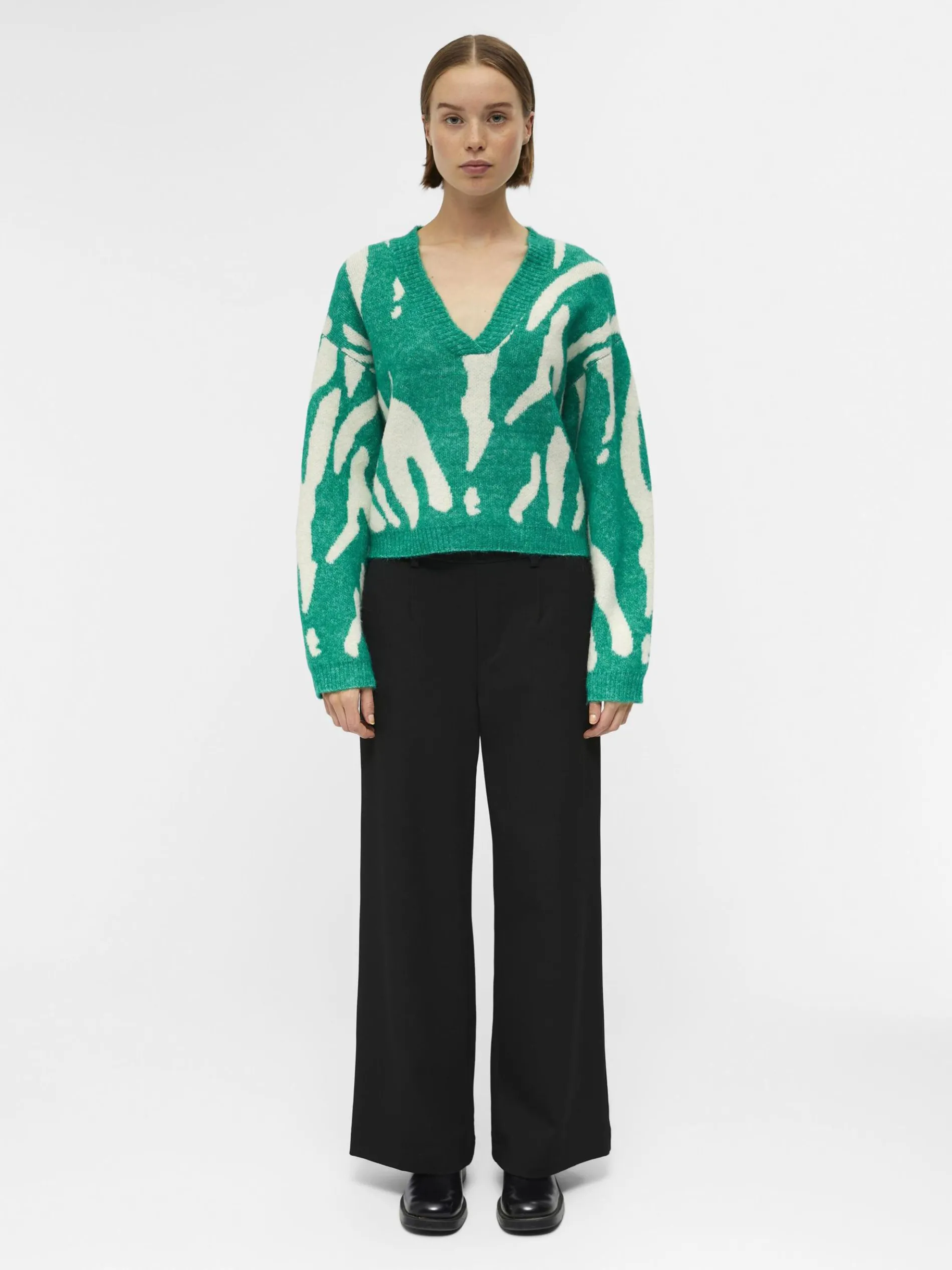 GEDESSINEERDE GEBREIDE TRUI