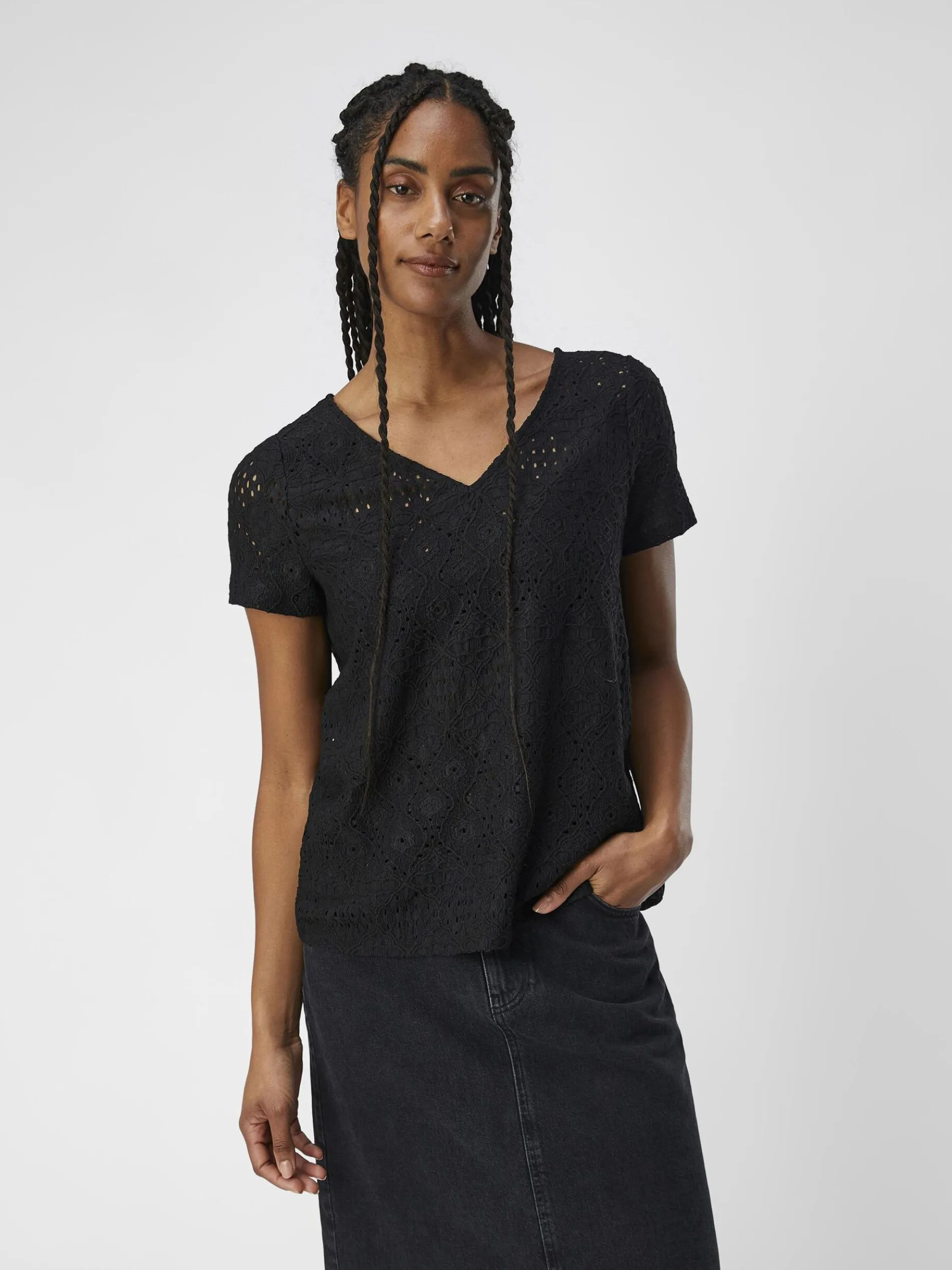 GEDETAILLEERD BLOUSE MET V-HALS