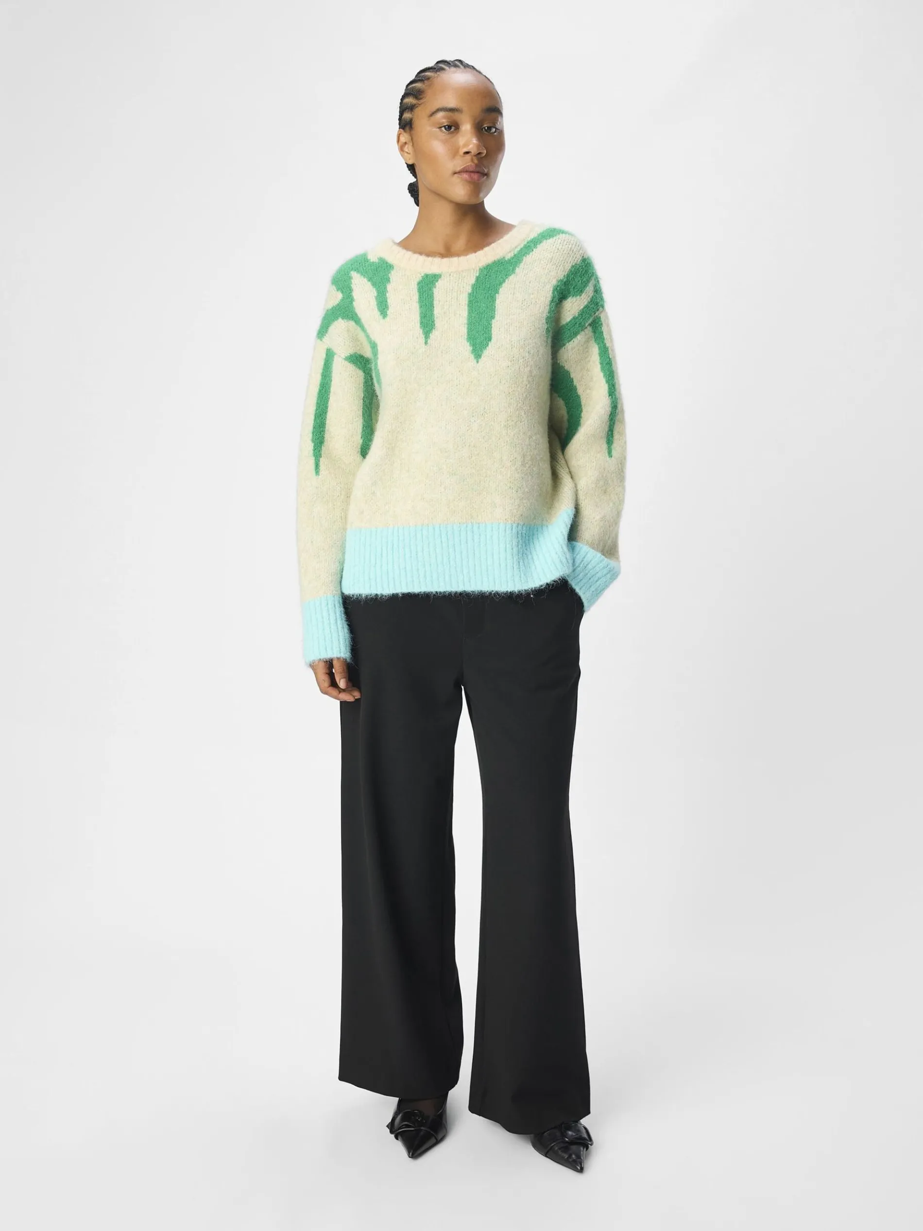 GEDETAILLEERD GEBREIDE TRUI