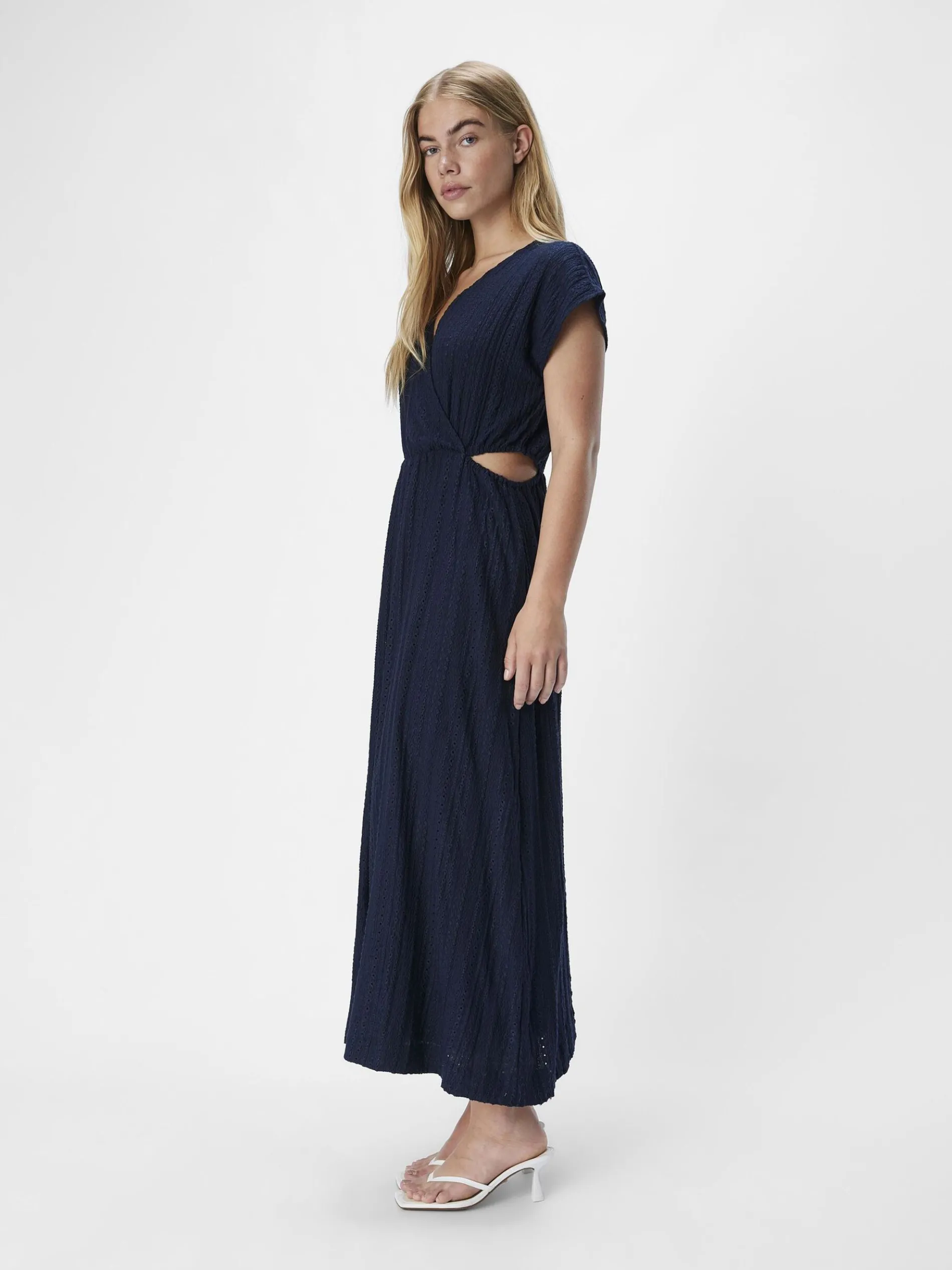 GEDETAILLEERD MAXI JURK