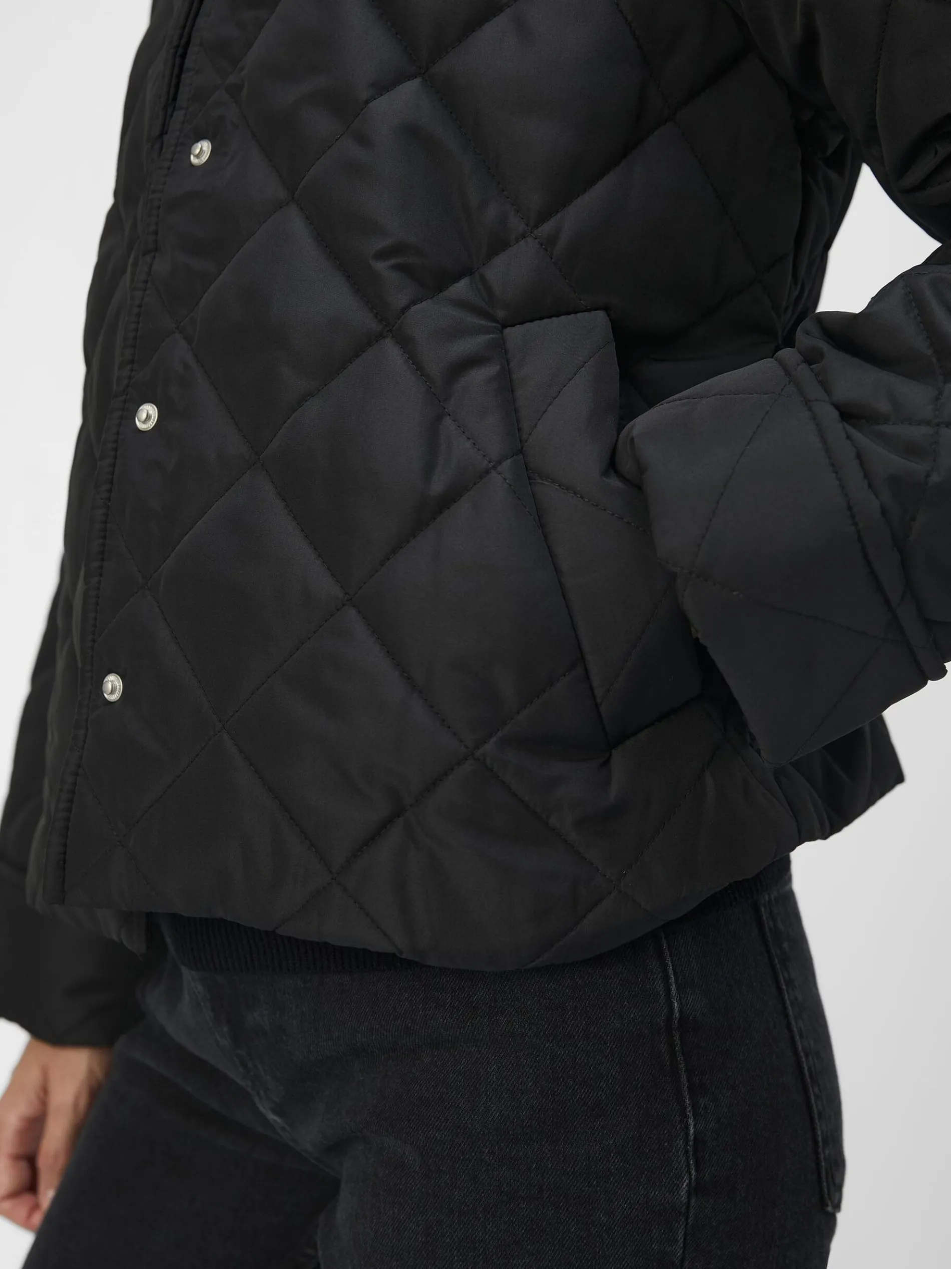 GEWATTEERD GEWATTEERDE JAS