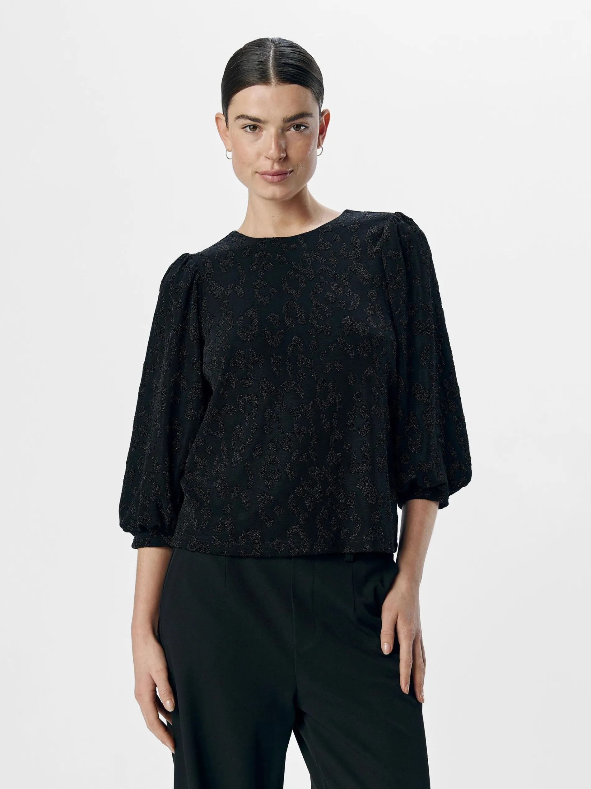 GLITTER TOP MET POFMOUWEN