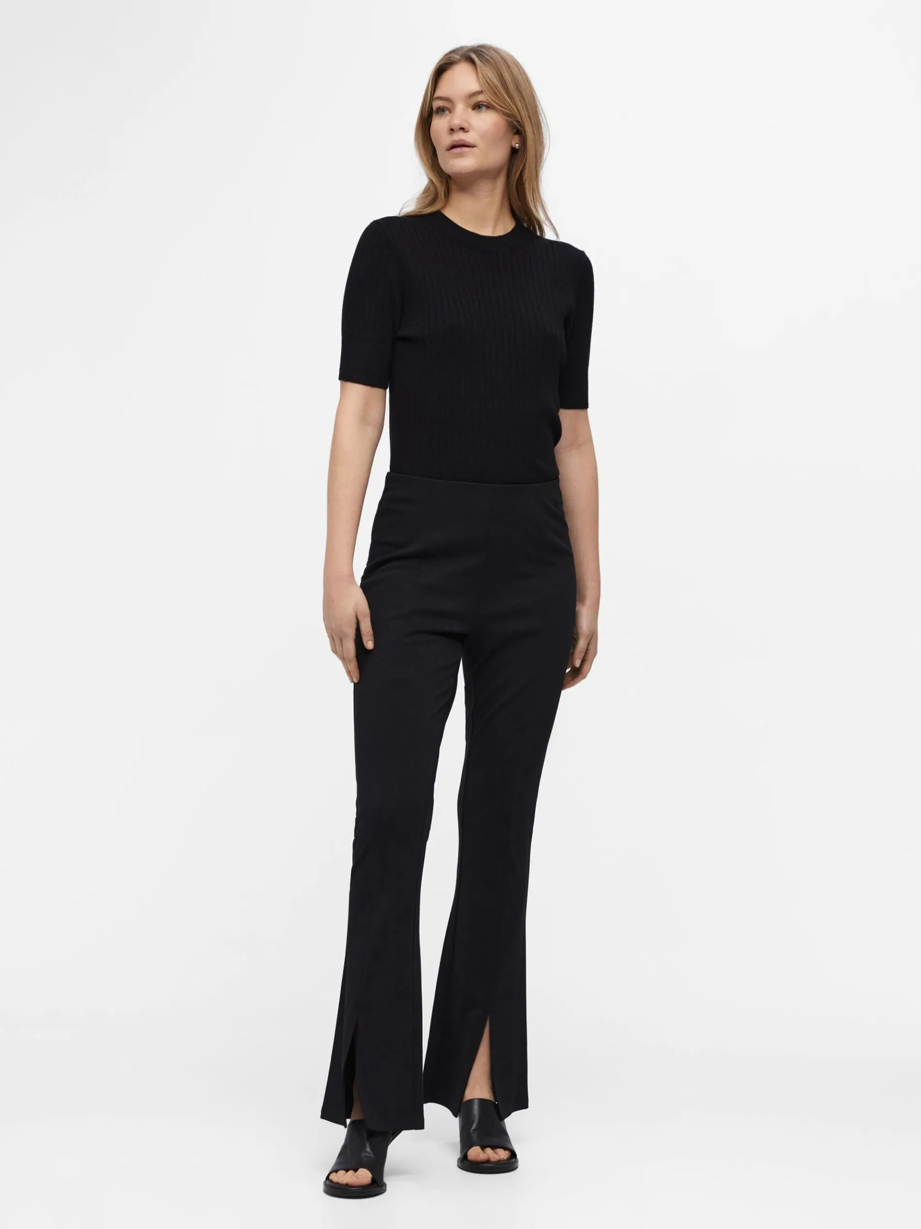 HIGH-WAIST FLARED BROEK