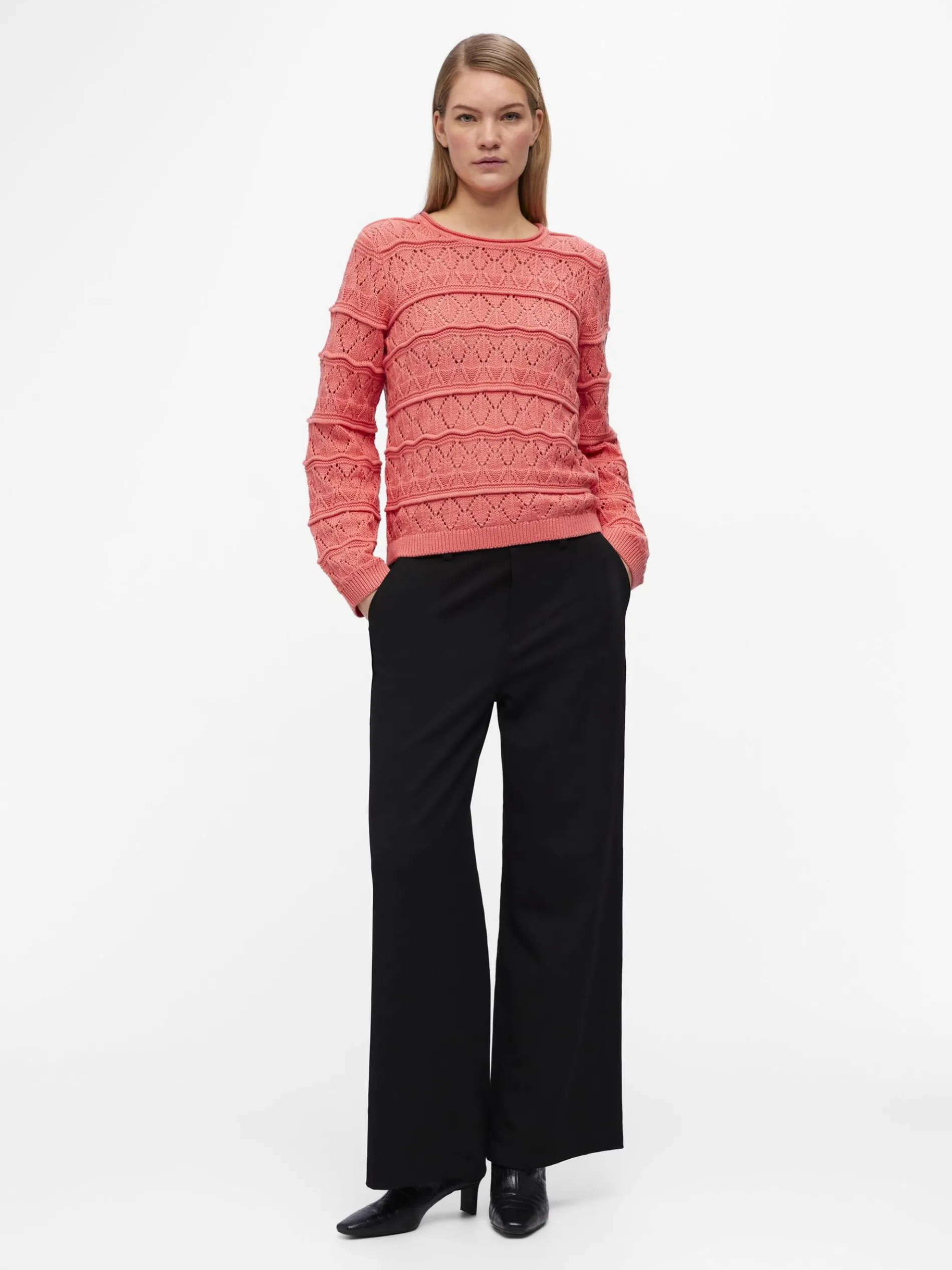 LANGE MOUWEN GEBREIDE TRUI