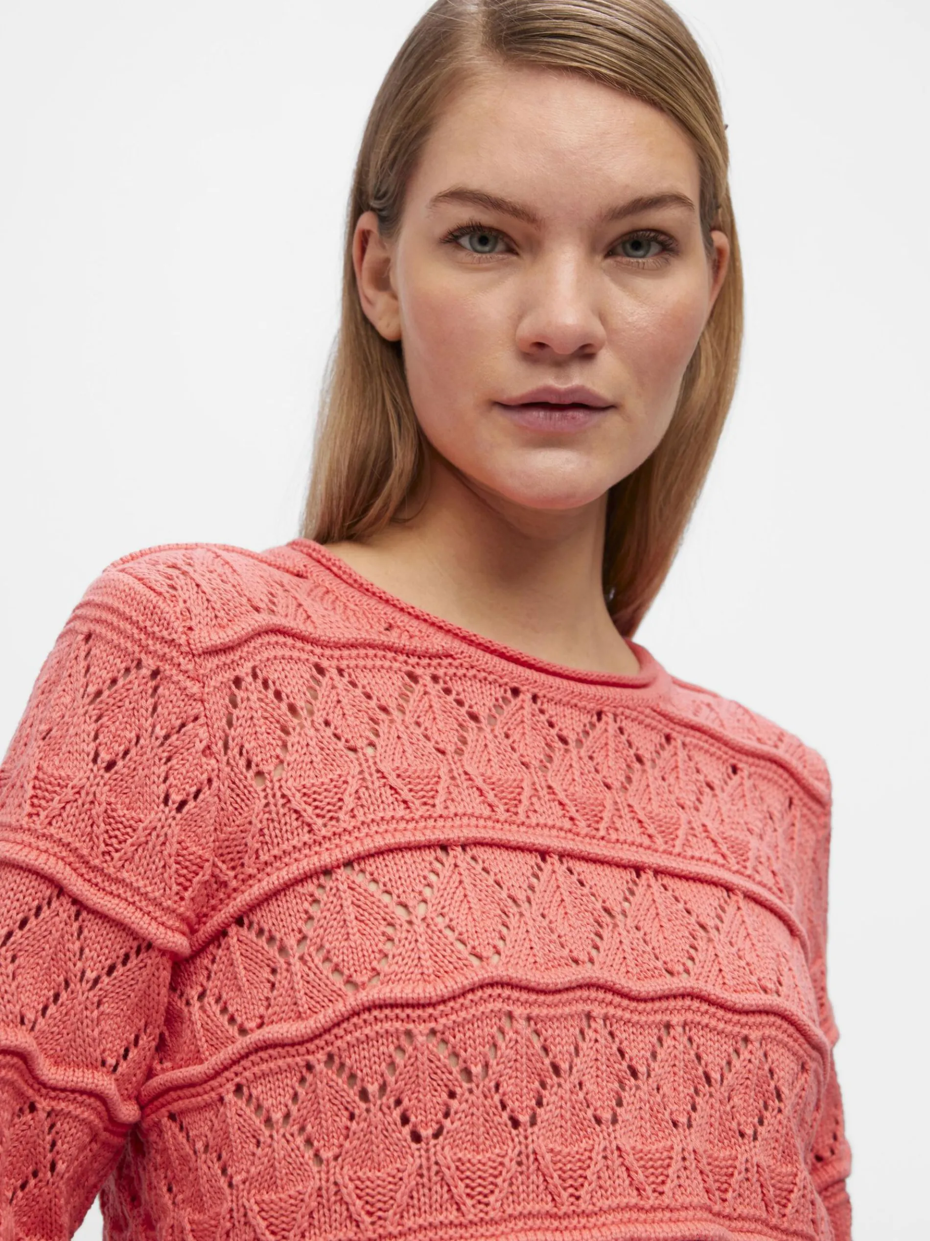 LANGE MOUWEN GEBREIDE TRUI