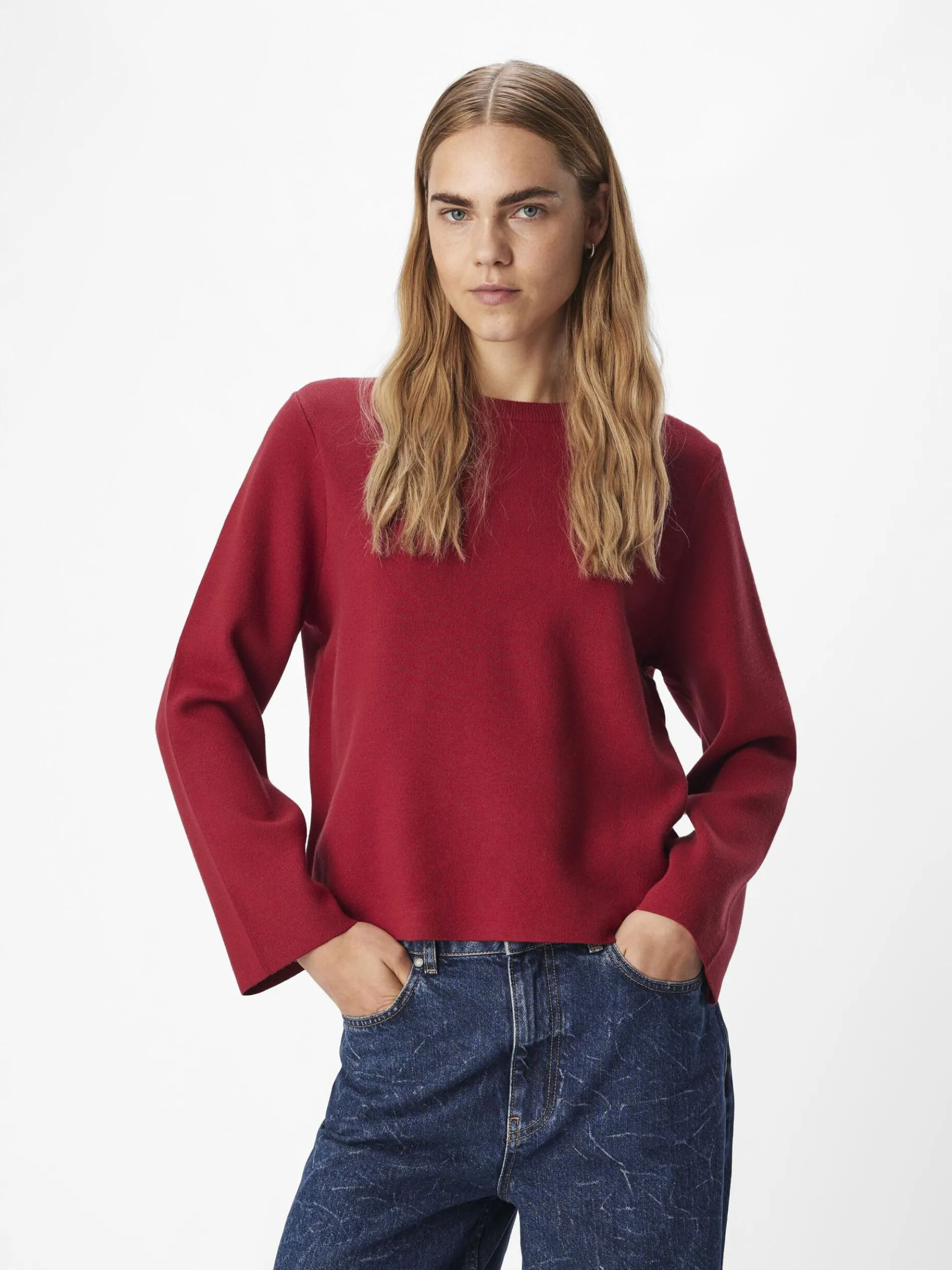 LANGE MOUWEN GEBREIDE TRUI