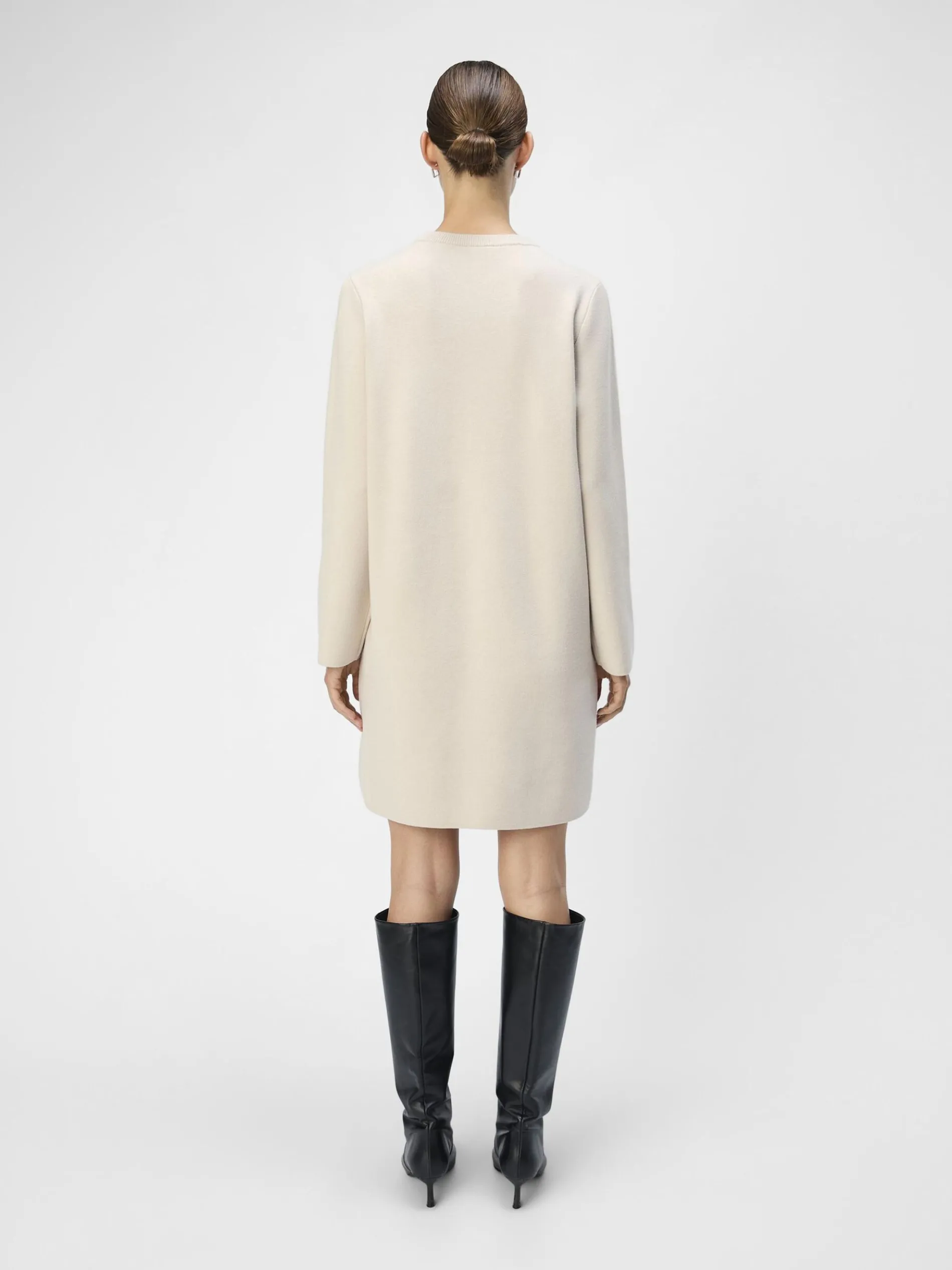 LANGE MOUWEN GEBREIDE JURK