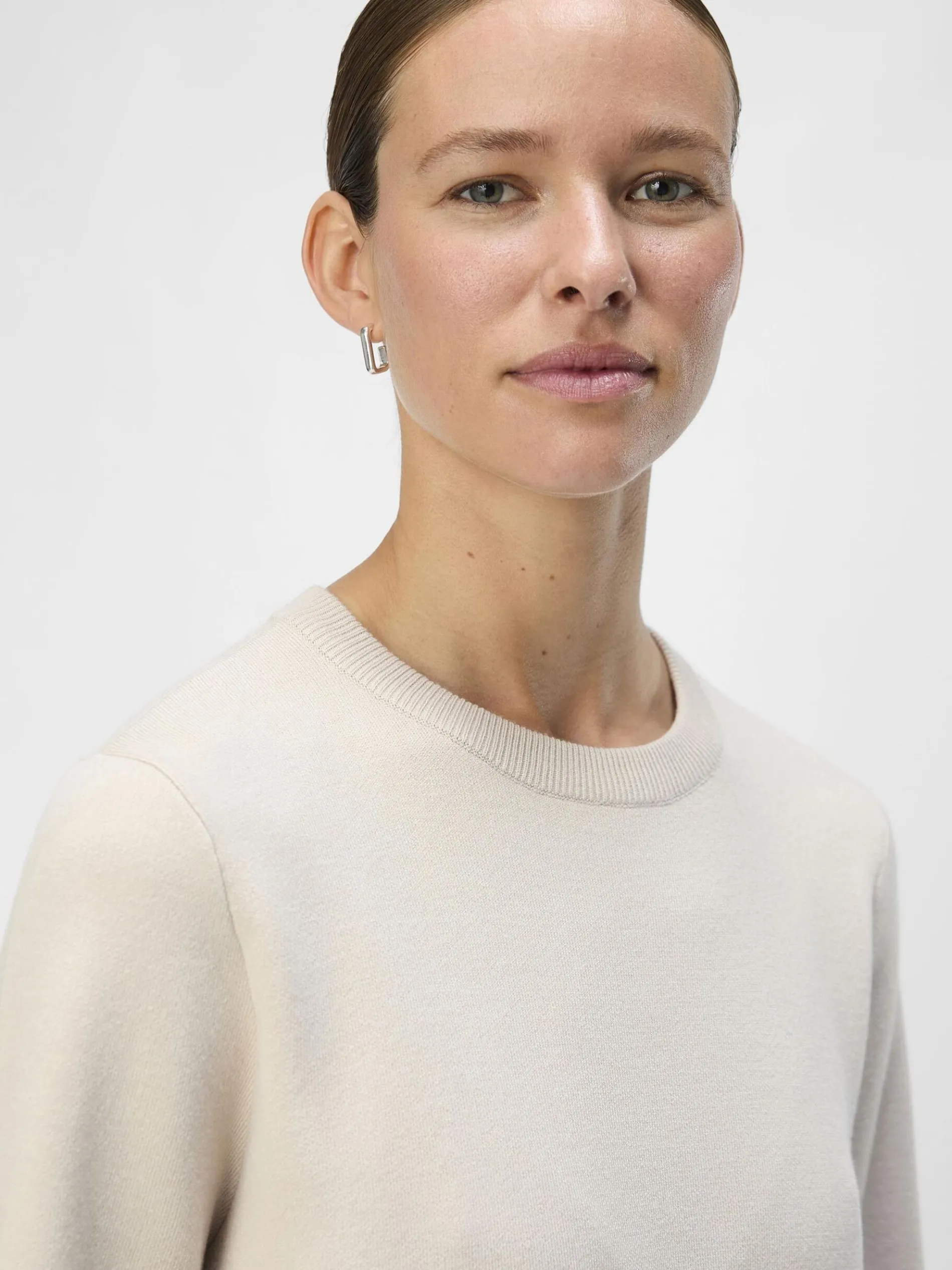 LANGE MOUWEN GEBREIDE JURK