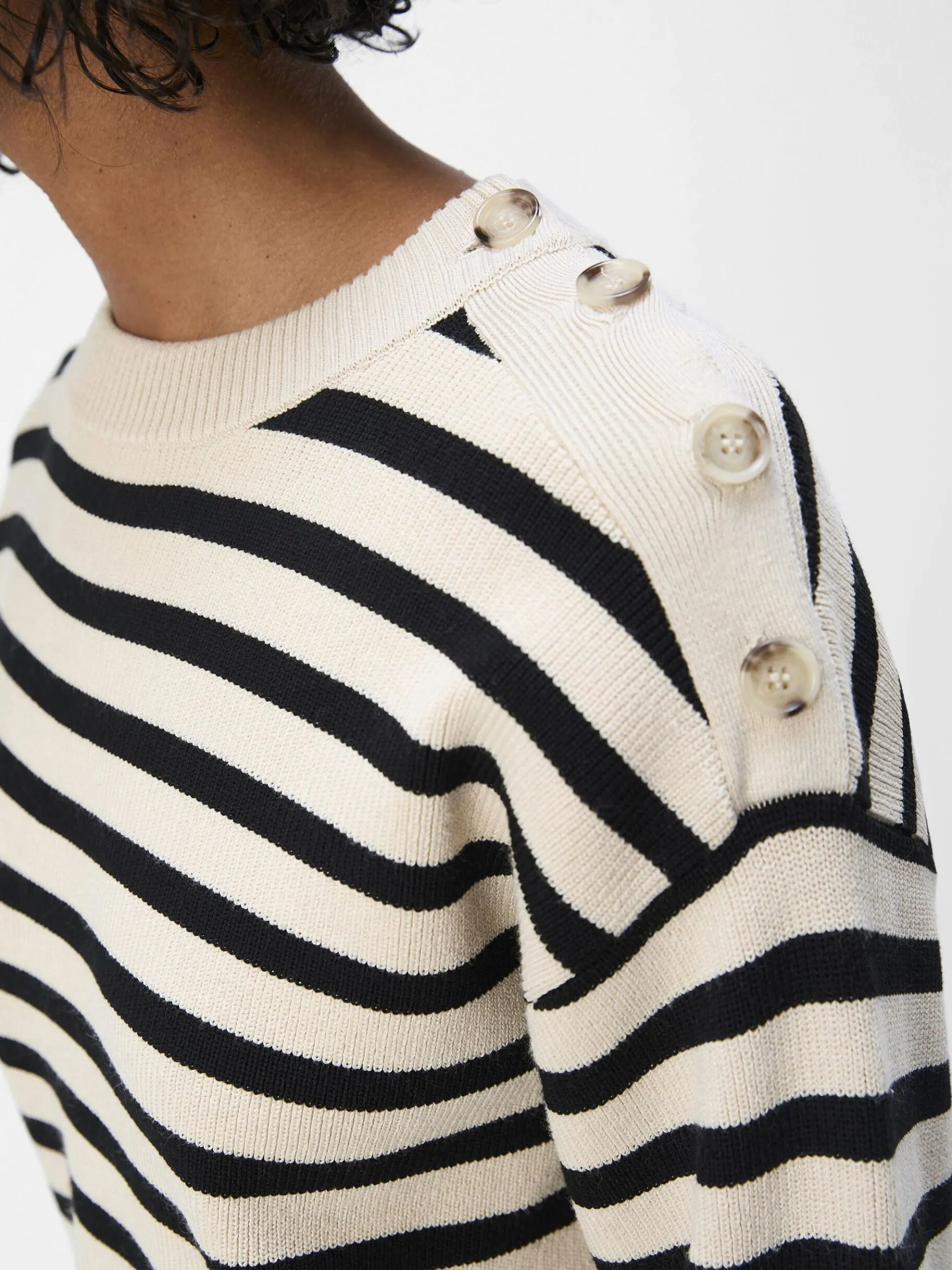 LOOSE FIT GEBREIDE TRUI