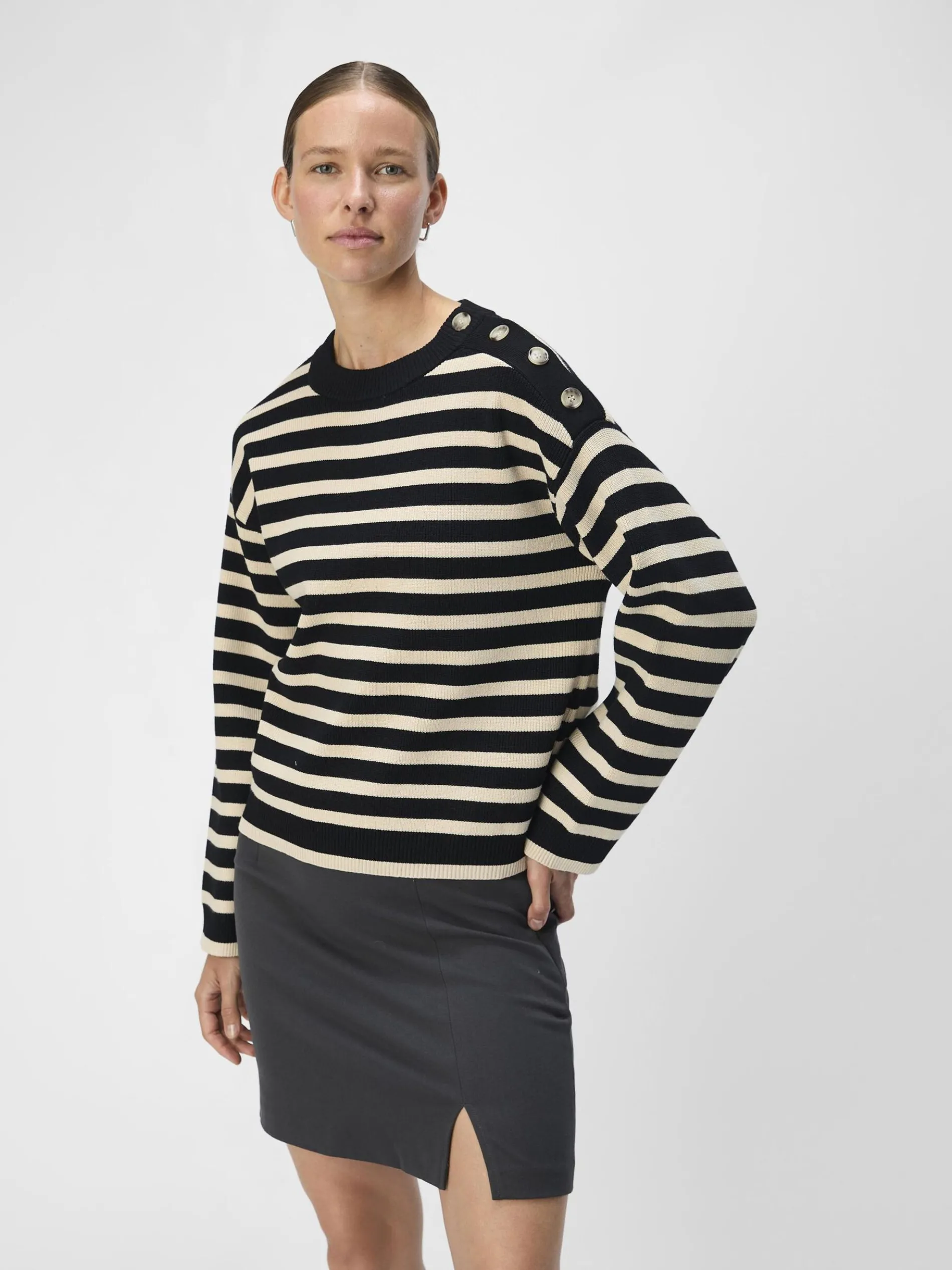 LOOSE FIT GEBREIDE TRUI