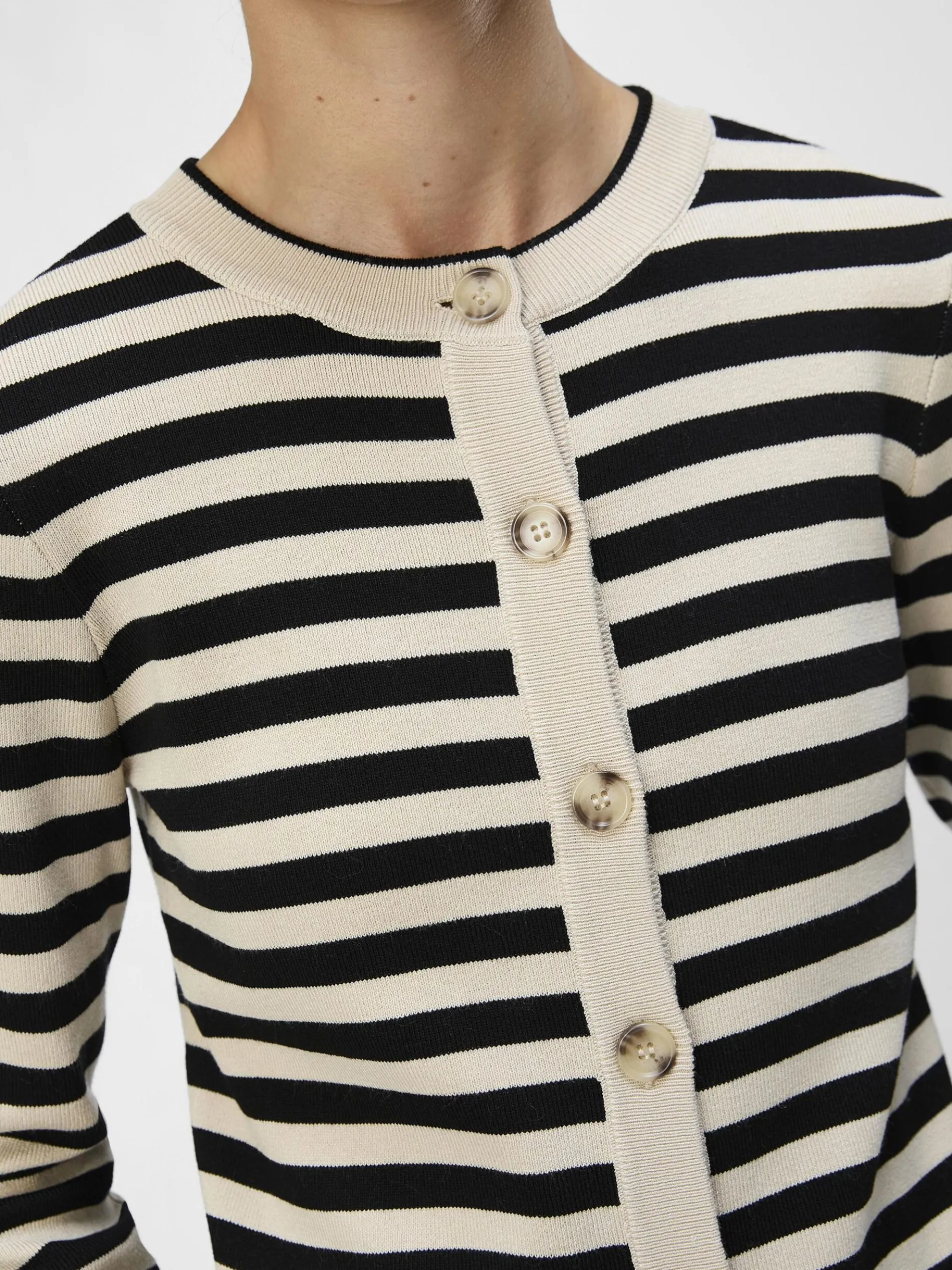 OBJESTER GEBREID VEST