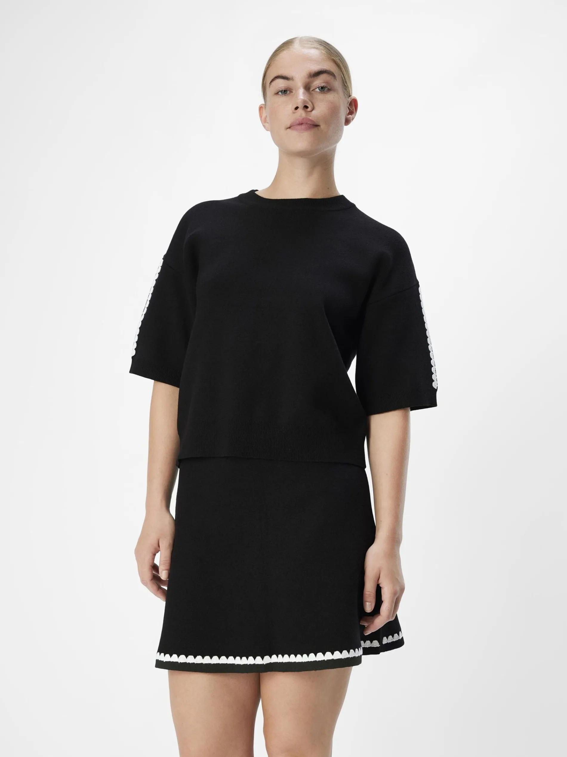 OBJREYNARD GEBREIDE TRUI