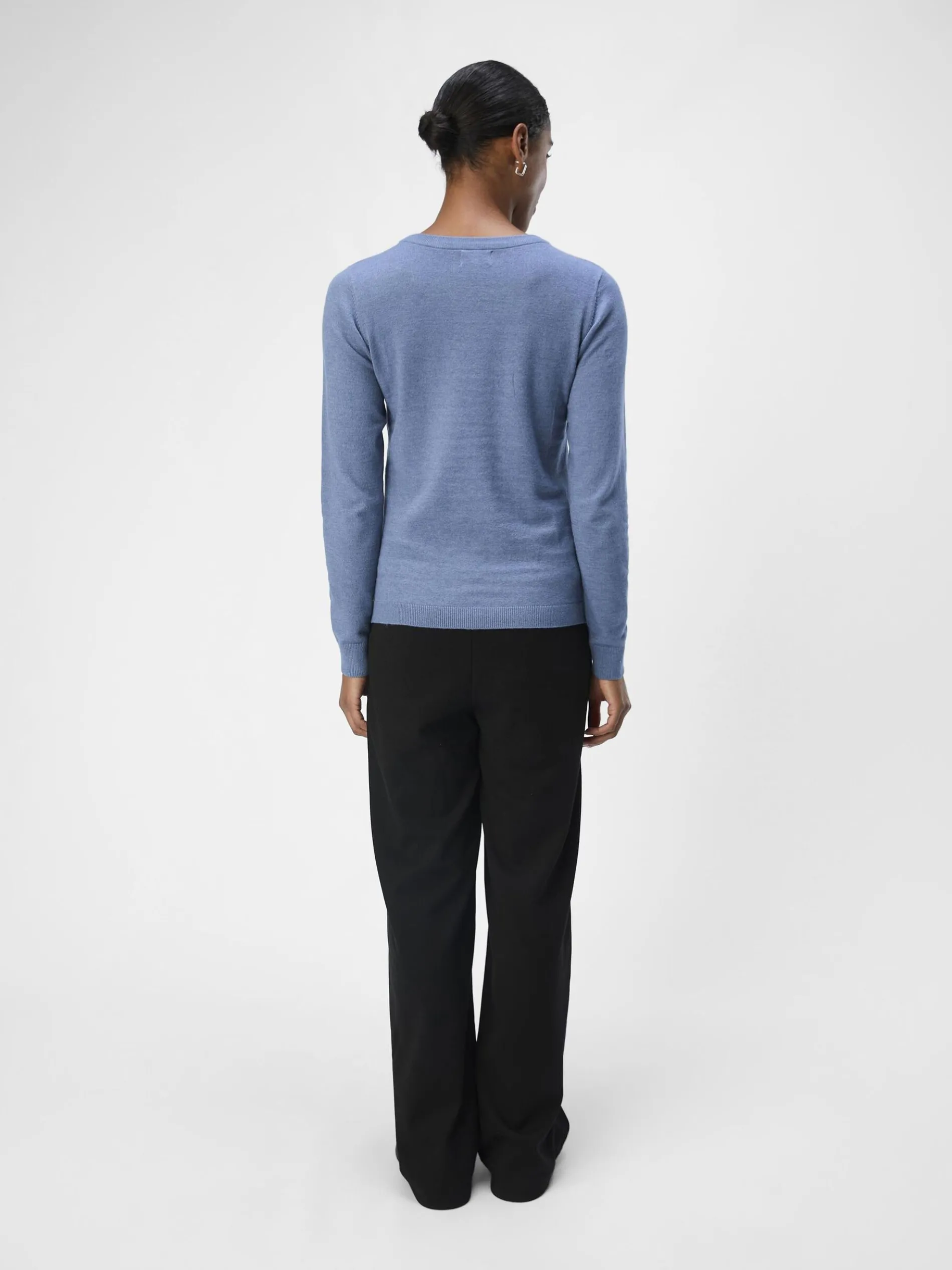 OBJTHESS GEBREIDE TRUI