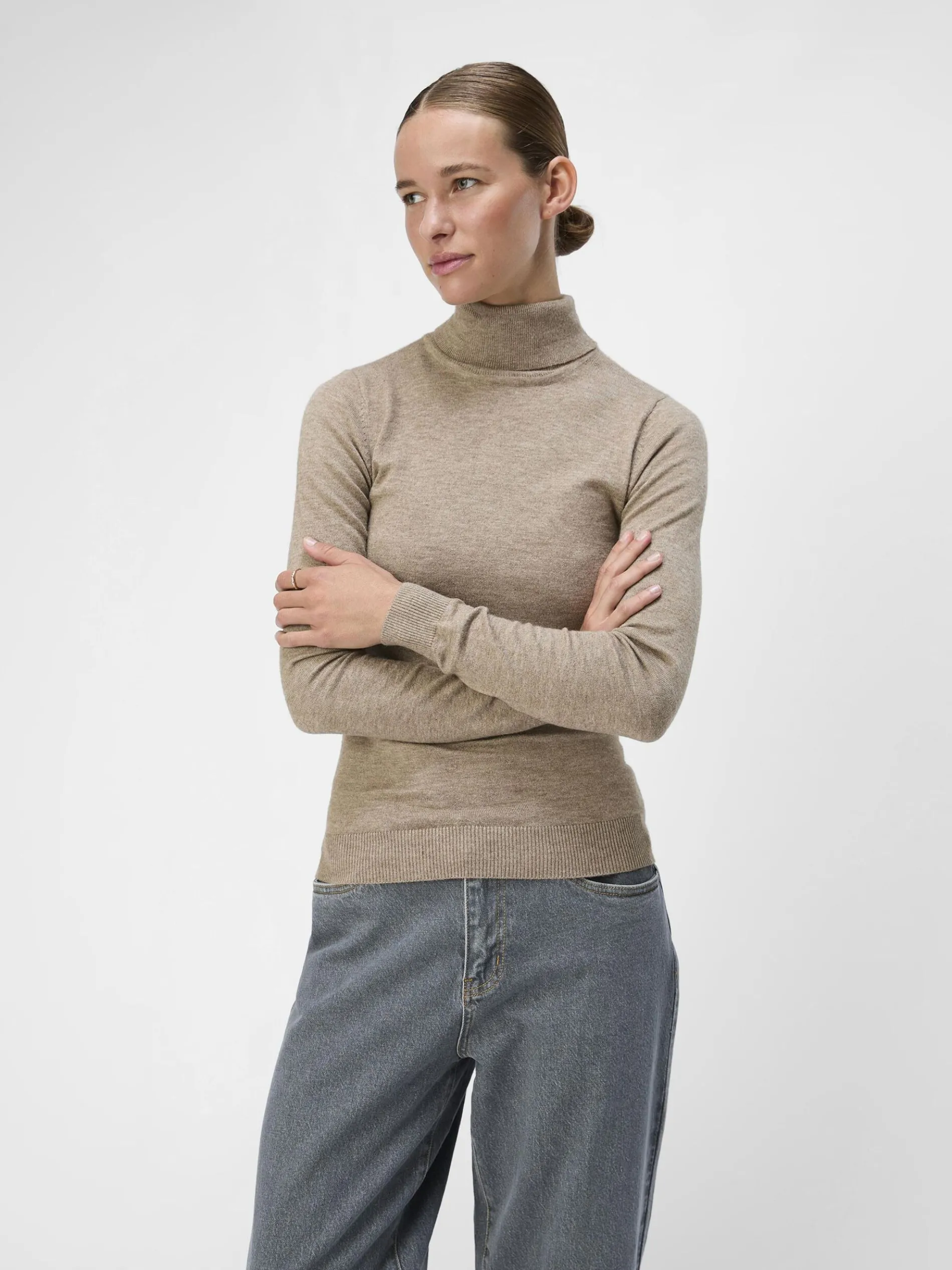 OBJTHESS GEBREIDE TRUI