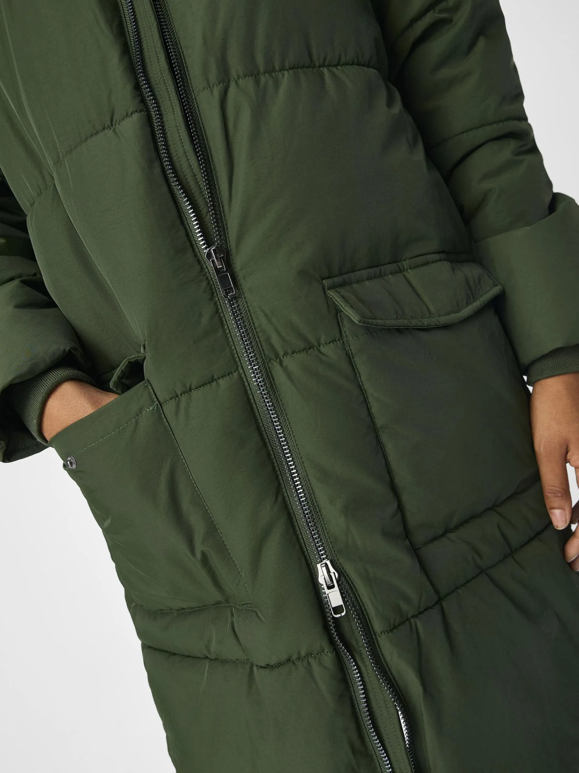 OBJZHANNA GEWATTEERDE JAS